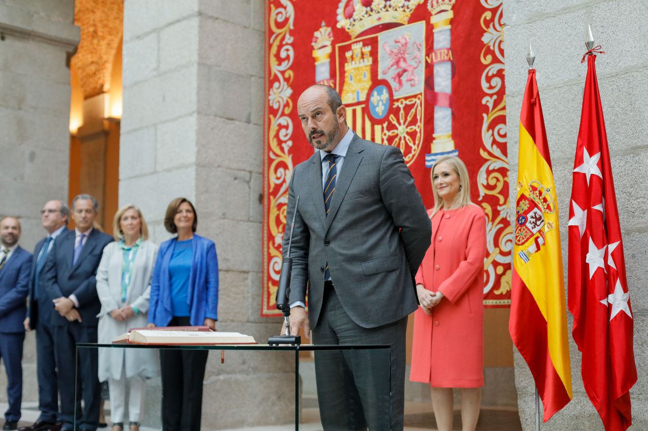 Jura del cargo del nuevo consejero de Medio Ambiente, Ordenación del Territorio y Administración Local, Pedro Rollan.