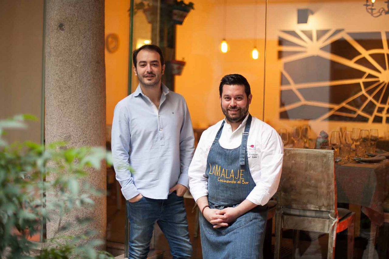 Manu Urbano, el chef, y Aaron Guerrero, su socio. 