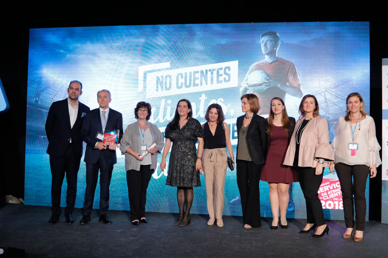 Elegido Servicio de Atención al Cliente del Año 2018 en la categoría de Seguros de Salud: ASISA.Recoge el premio Jaime Ortiz, Director Comercial y de Marketing de Asisa.