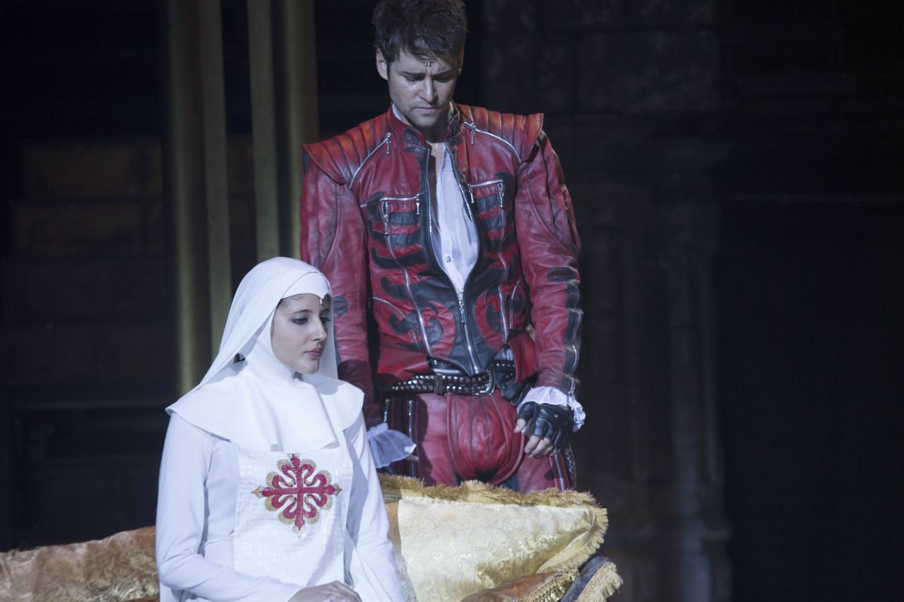 Toni Bernetti y Estíbaliz Martyn en el musical Don Juan. Teatro Gran Vía, año 2016.