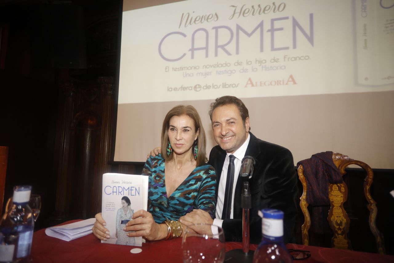 Carmen Posadas y Albert Castelló.