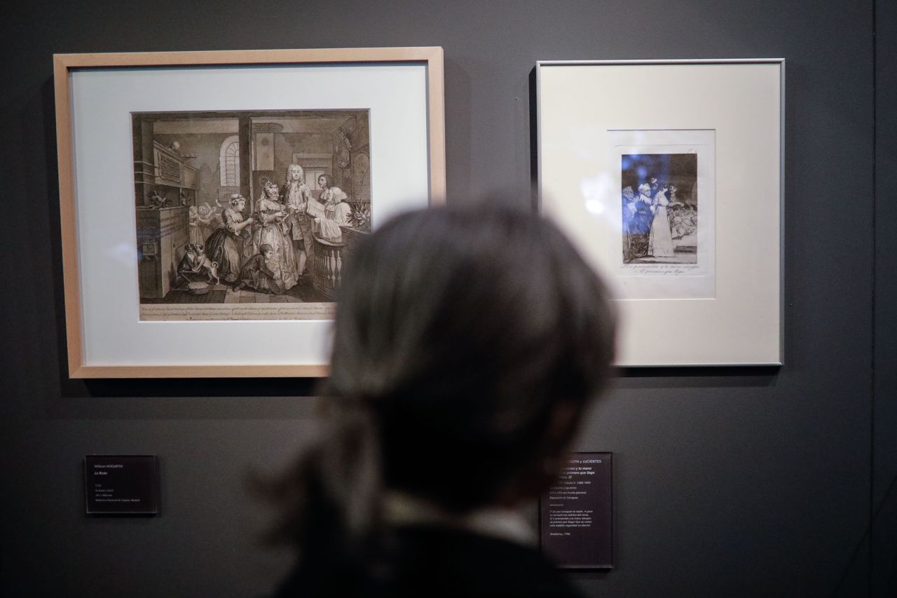 La muestra, comisariada por Amparo Martínez y José Ignacio Calvo, pone de manifiesto el enorme potencial creador de los dos aragoneses y analiza el espíritu crítico y curioso que les pemitió explporar posibilidades del arte para cuestionr la realidad de sus propios contextos históricos.