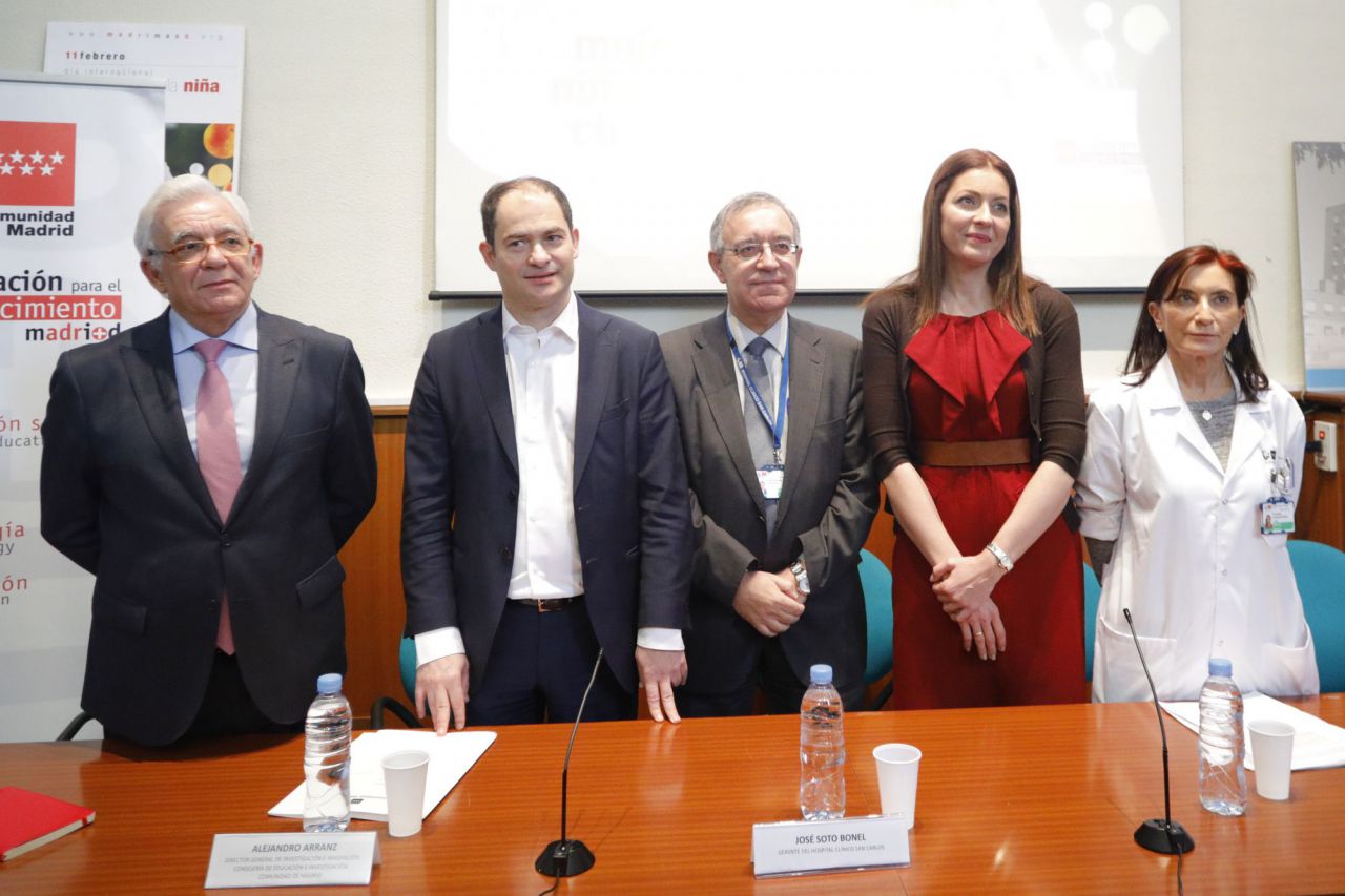 El acto, ha estado presentado por el director general de Investigación e Innovación de la Comunidad de Madrid, Alejandro Arranz, y por la directora general de la Mujer, María Dolores Moreno.
