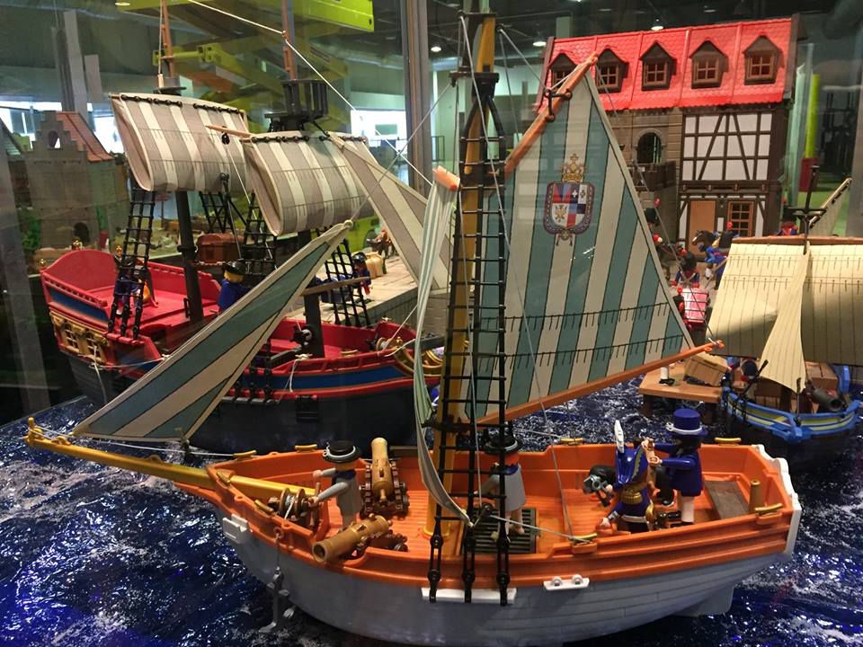 El Mercado del Juguete recrea diversos momentos históricos con más de 1.000 figuras de Playmobil