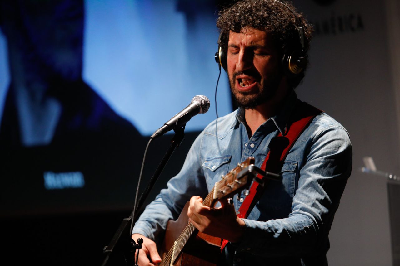 En el programa ha cantado el cantautor Marwan.