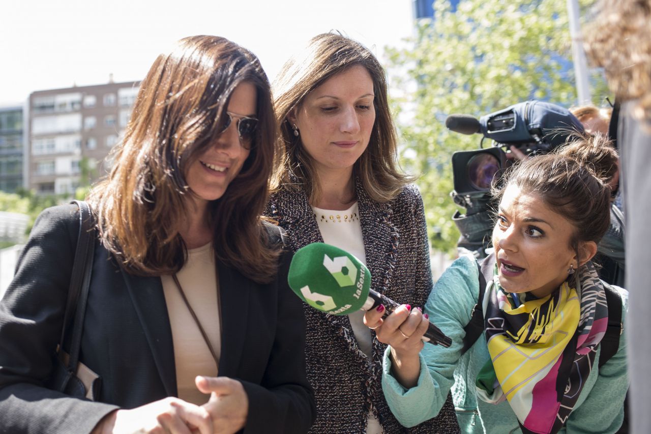 Clara Souto, a su llegada a los juzgados.