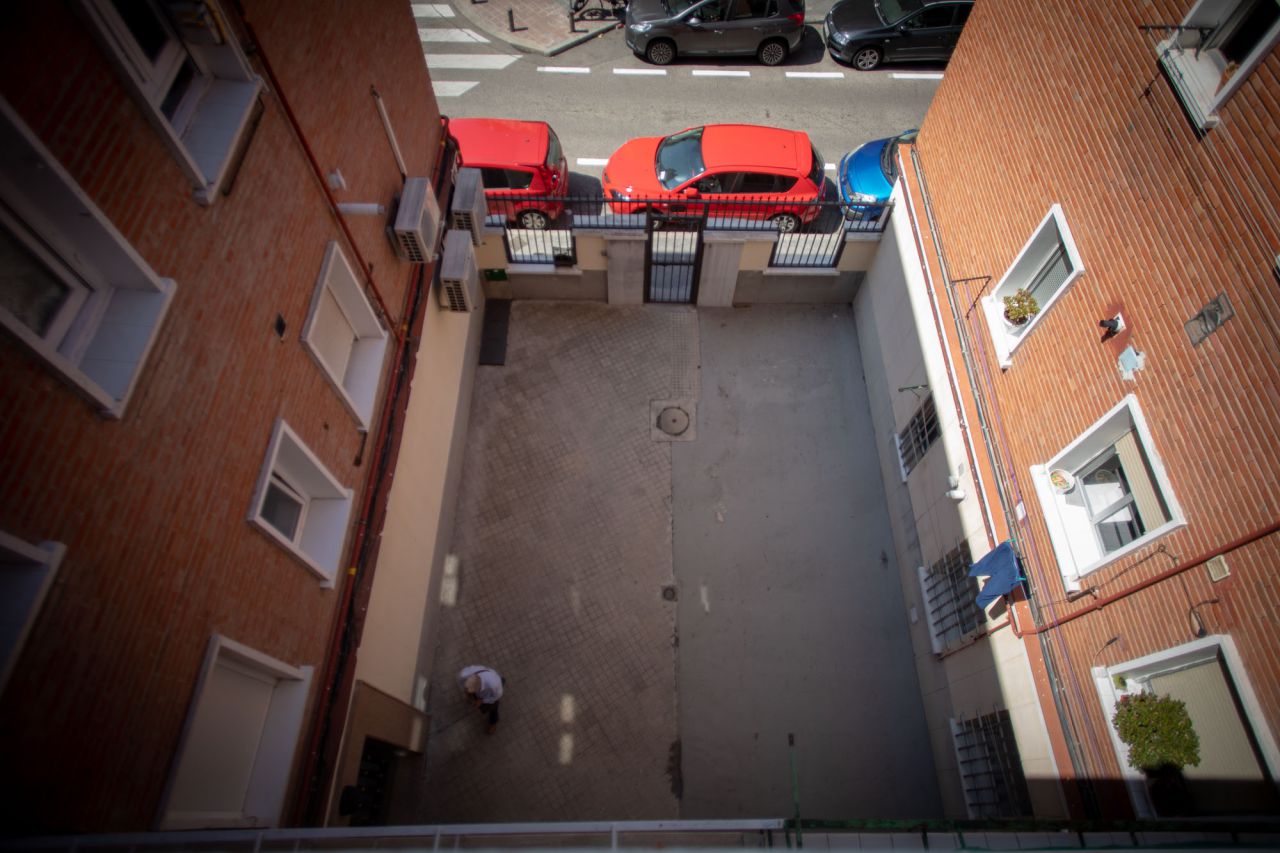 El patio del edificio.