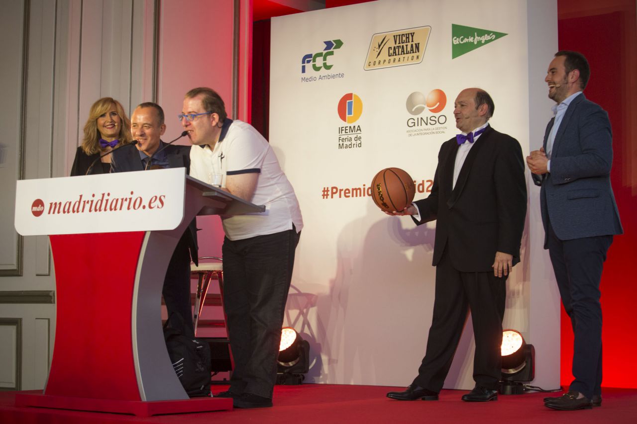 Javier Gutiérrez, Premio al hombre del año y José de Luna, actor de 'Campeones'.