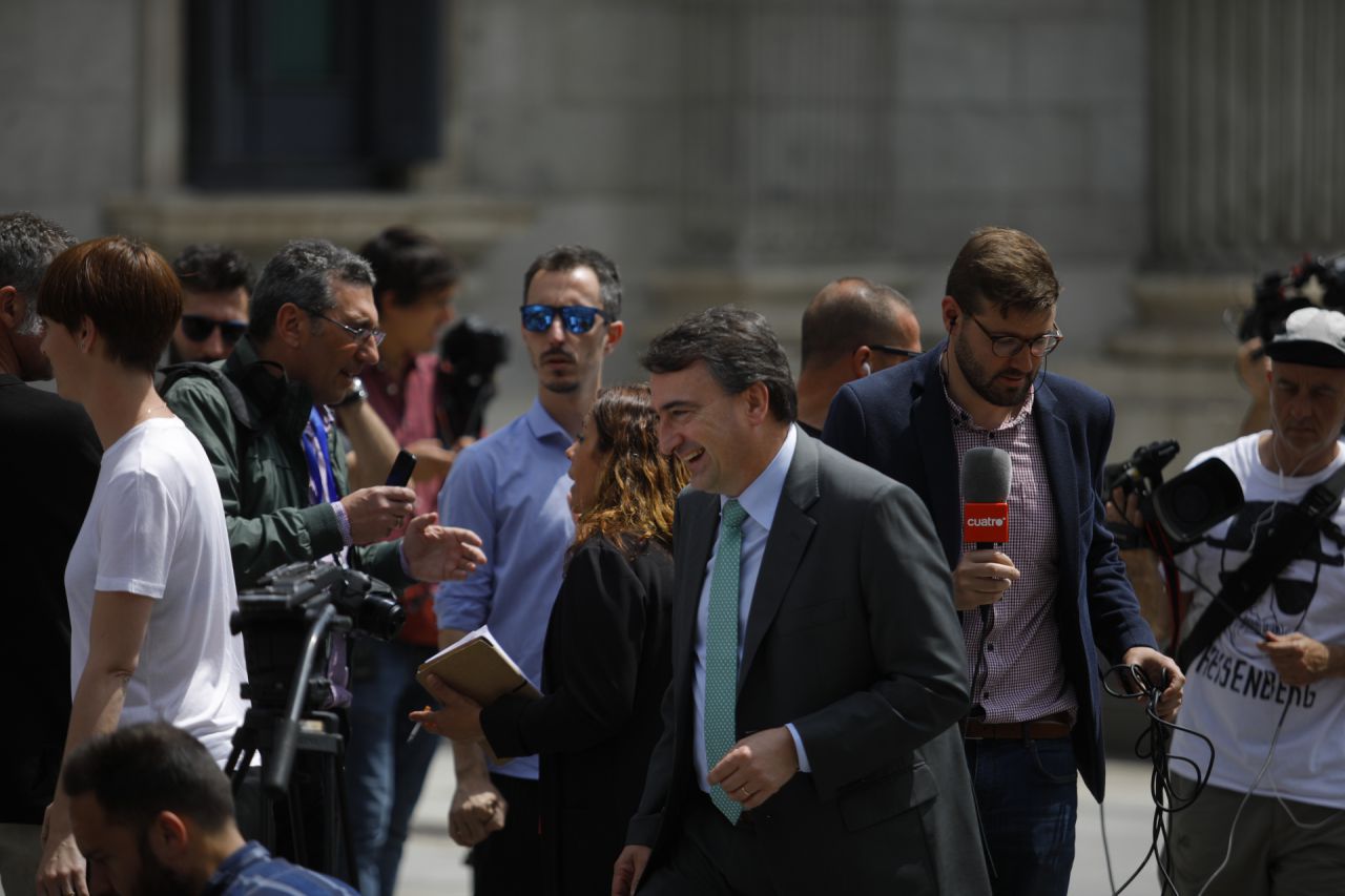 El portavoz del PNV, Aitor Esteban, uno de los protagonistas de la moción.