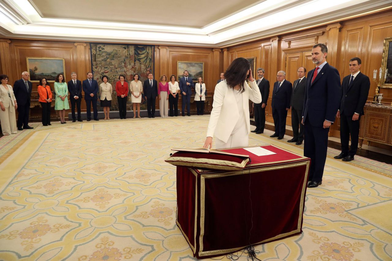Carmen Montón, ministra de Sanidad, Consumo y Bienestar Social