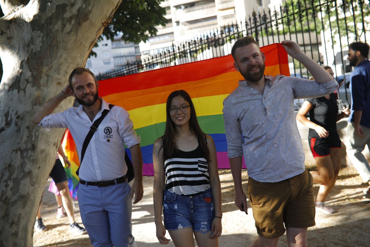 La portavoz del Grupo Socialista en el Ayuntamiento, la primera teniente de alcalde del Consistorio, la concejal presidenta de los distritos de Chamberí y Carabanchel y la portavoz del Gobierno municipal han asistido al acto '40 años de Orgullo en Madrid'.