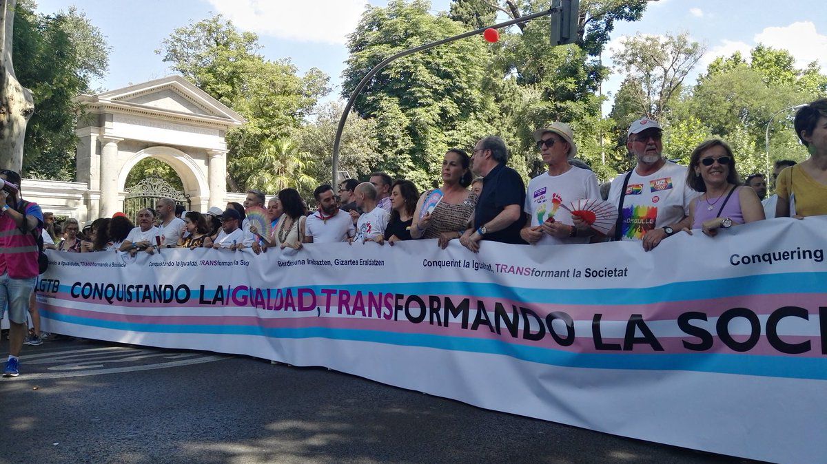 Pancarta que encabeza la manifestación del Orgullo 2018.