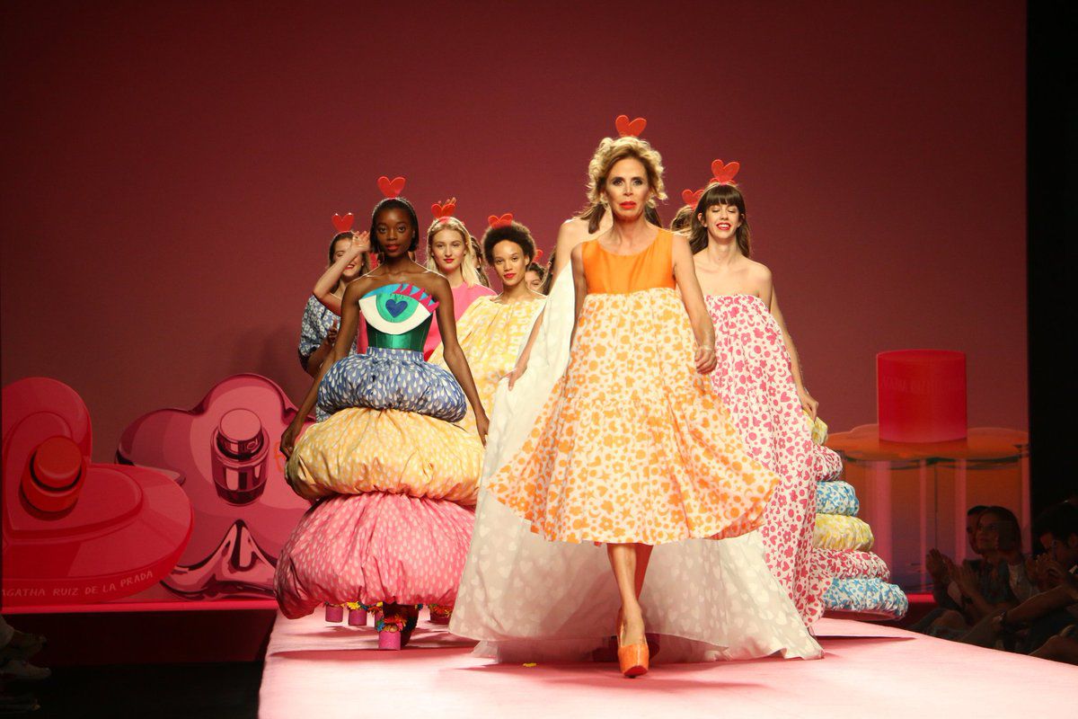Los diseños de Ágatha Ruiz de la Prada abren la 68 edición de la Mercedes Benz Fashion Week Madrid.