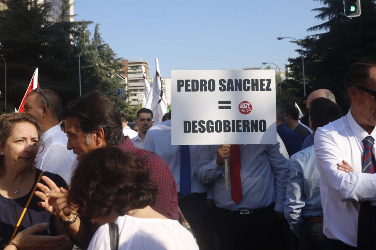 Manifestación de los VTCs en el Paseo de la Castellana. 