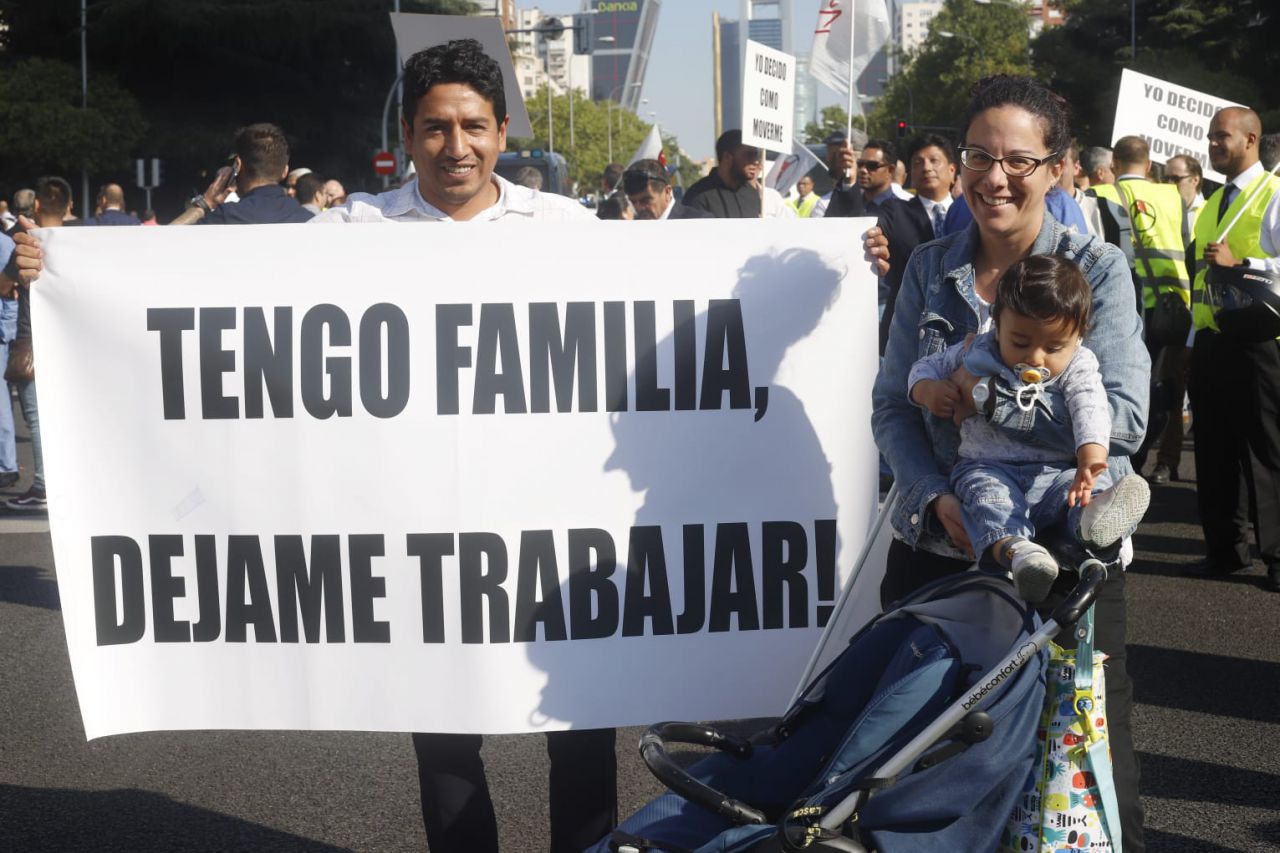 Manifestación de los VTCs en el Paseo de la Castellana. 