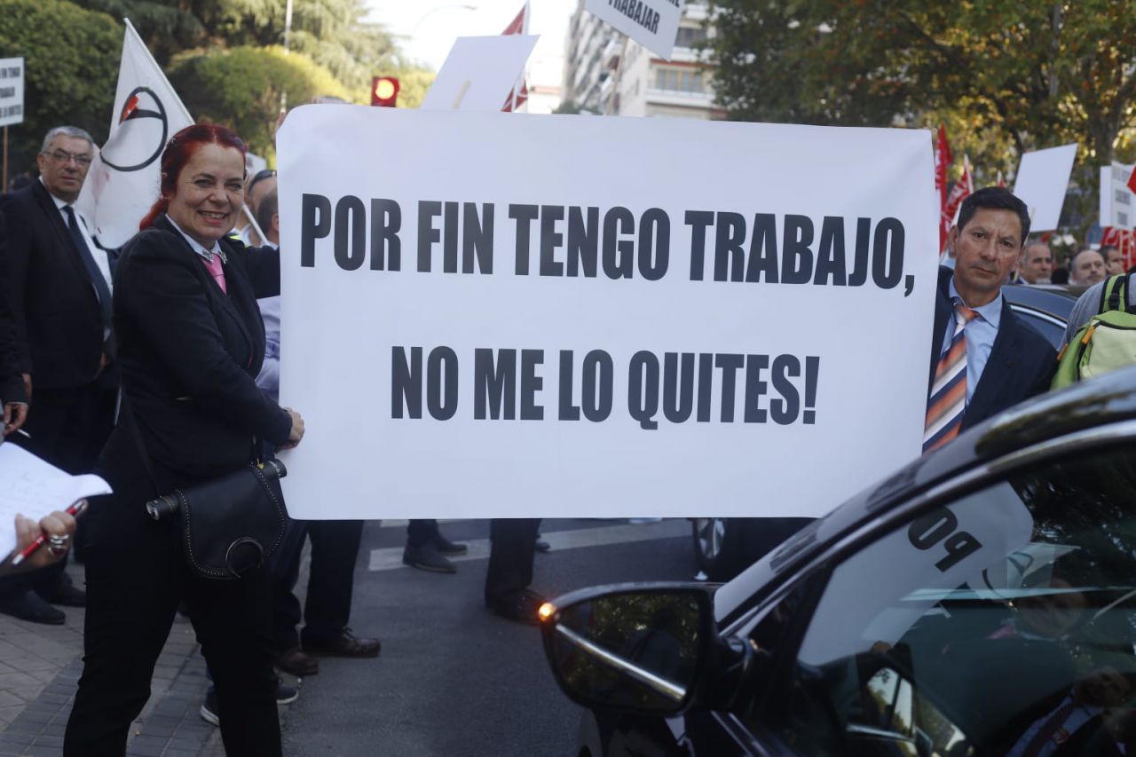 Manifestación de los VTCs en el Paseo de la Castellana. 