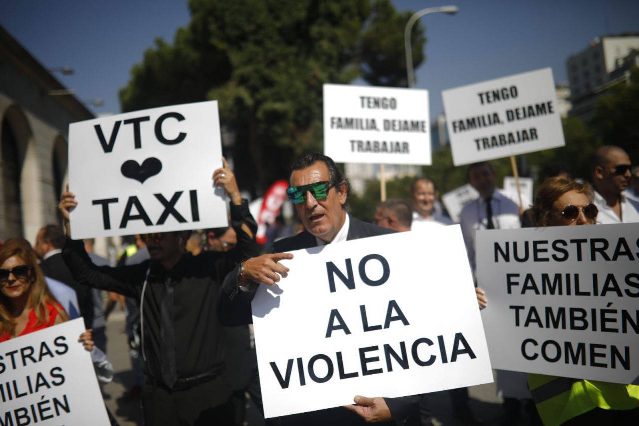 Manifestación de los VTCs en el Paseo de la Castellana.