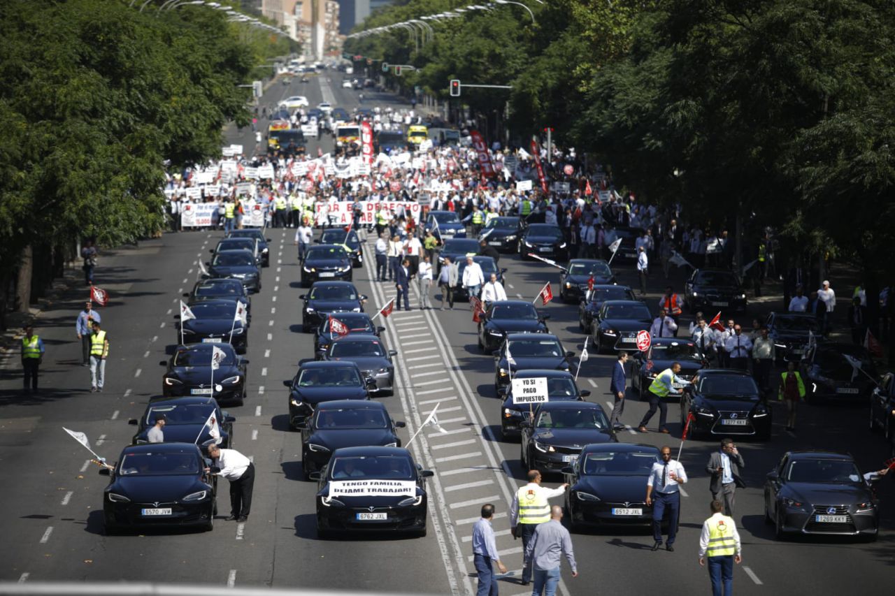 Manifestación de los VTCs en el Paseo de la Castellana.
