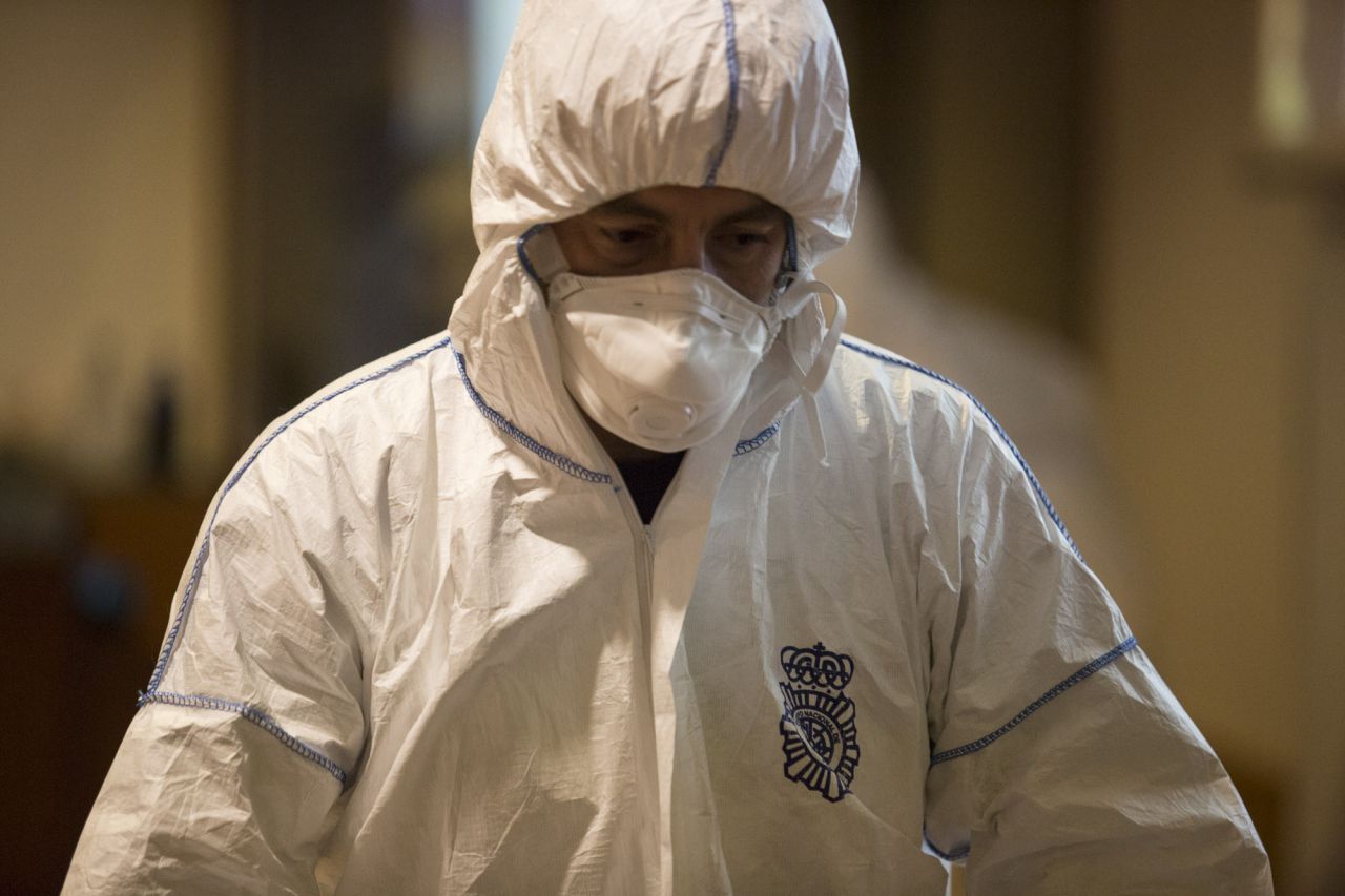 Actividad enmarcada en la Noche de los Investigadores. Los investigadores de los Institutos IMDEA resuelven un asesinato.