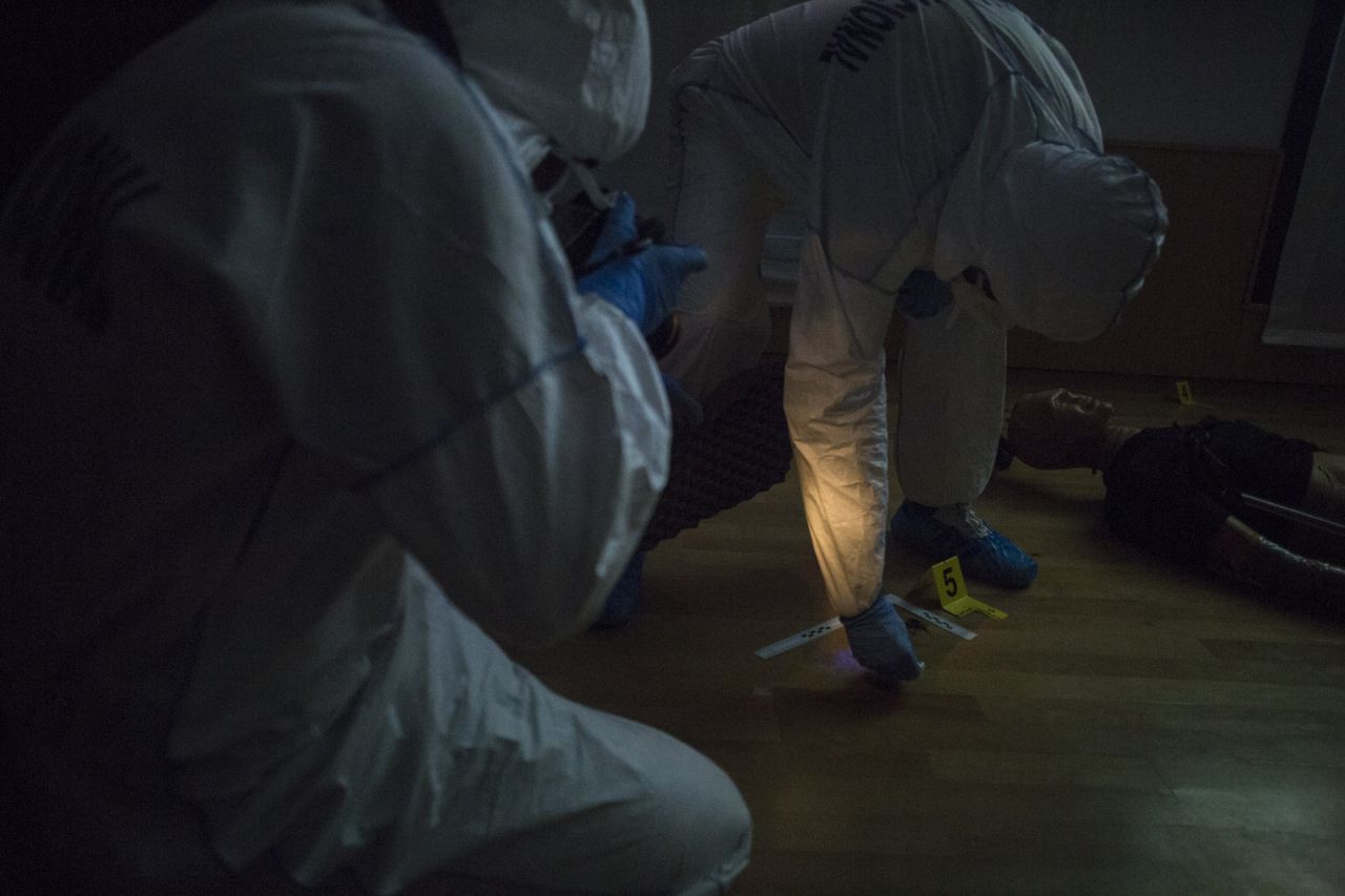 Actividad enmarcada en la Noche de los Investigadores. Los investigadores de los Institutos IMDEA resuelven un asesinato.