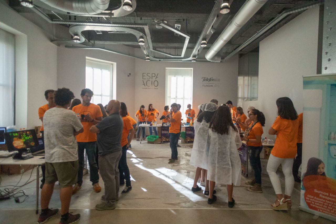 Empresas como Airbus, Glaxo o Sensia Solutions explican en la Fundación Espacio Telefónica de manera lúdica y práctica su trabajo.