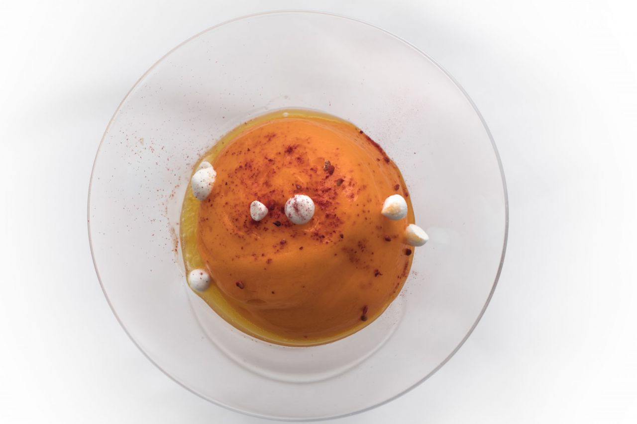 Sorbete cítrico con mandarina y eucalipto