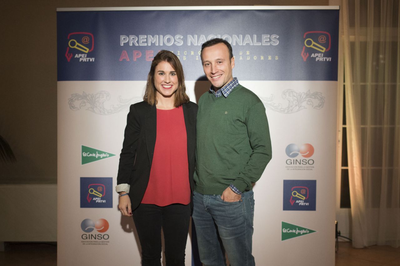 Patricia Albella y Raúl Rojo, de la Sexta, ganadores del Torneo de Medios de Comunicación en la X edición de la Copa Comunicación y Empresas. 