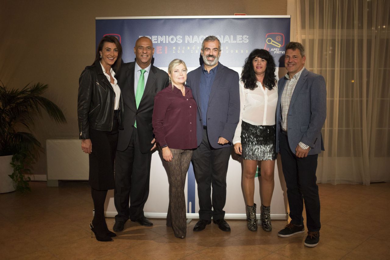 Ana Fernández, Jorge Armenteros, Susana Yanini, Miguel Carnero, Isabel Trillo y Carlos López.