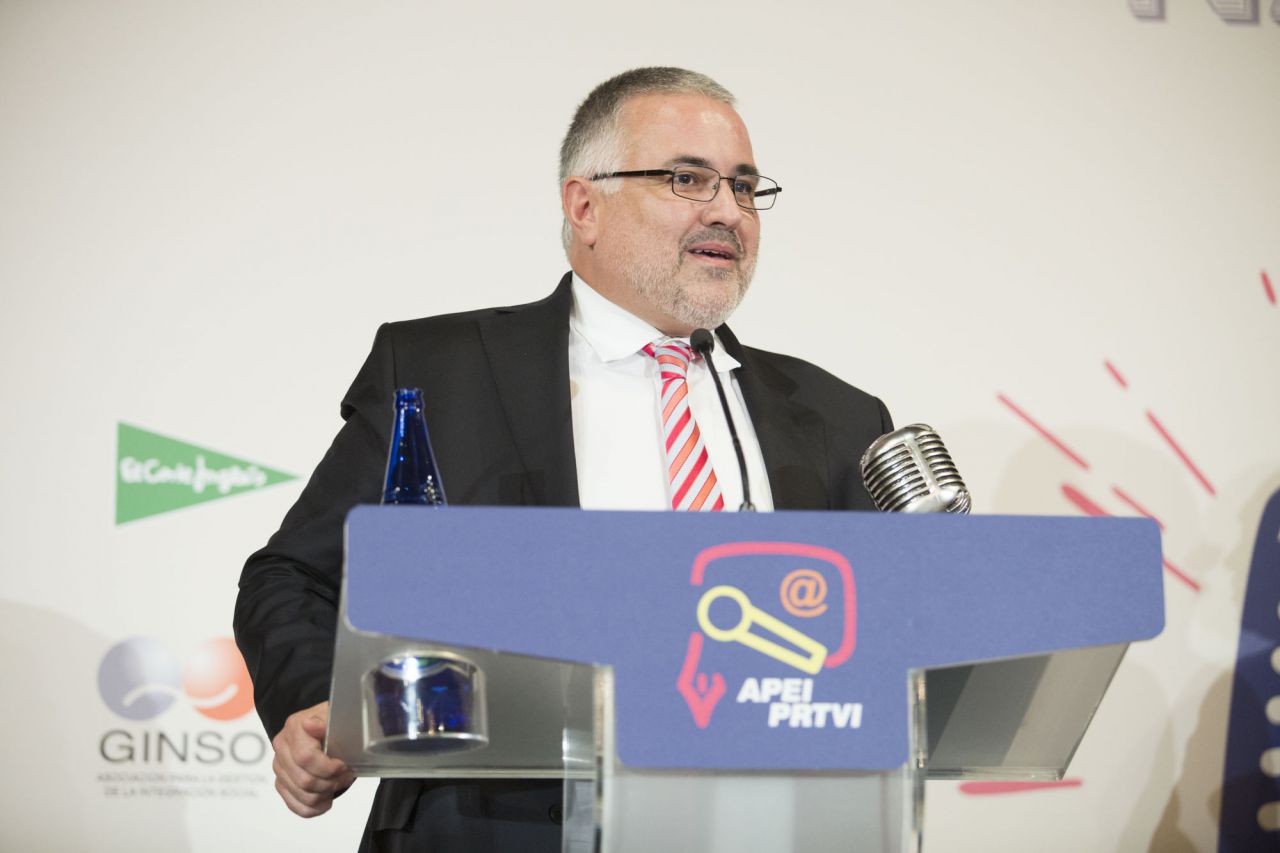 Juan Renart, consejero delegado de Vichy Catalán, recogió el premio a la Innovación y a la Comunicación. 