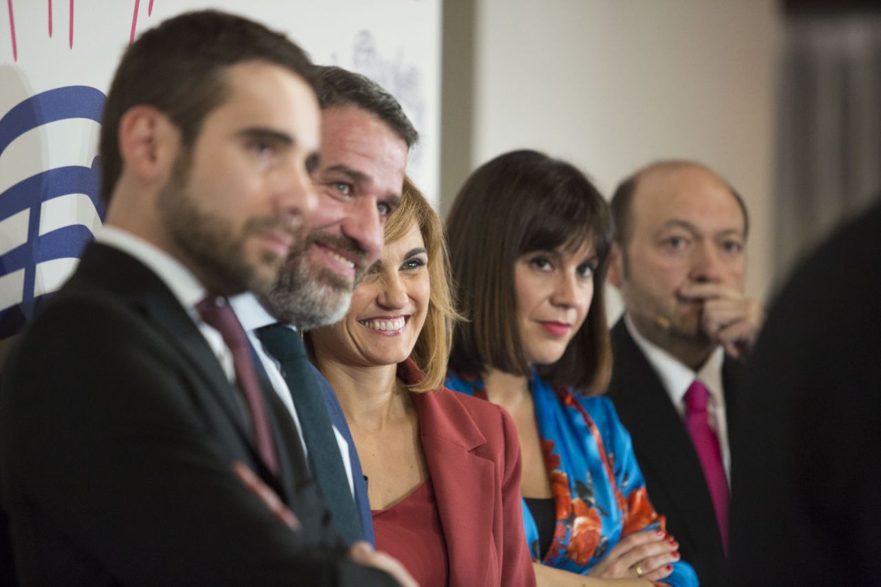 Enrique López, Jaime Treceño, Lourdes Maldonado, Elena Argandoña y Constantino Mediavilla.