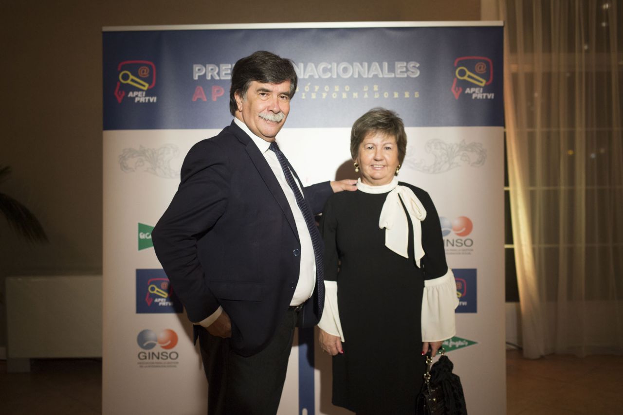 Javier Urra y su esposa Araceli.