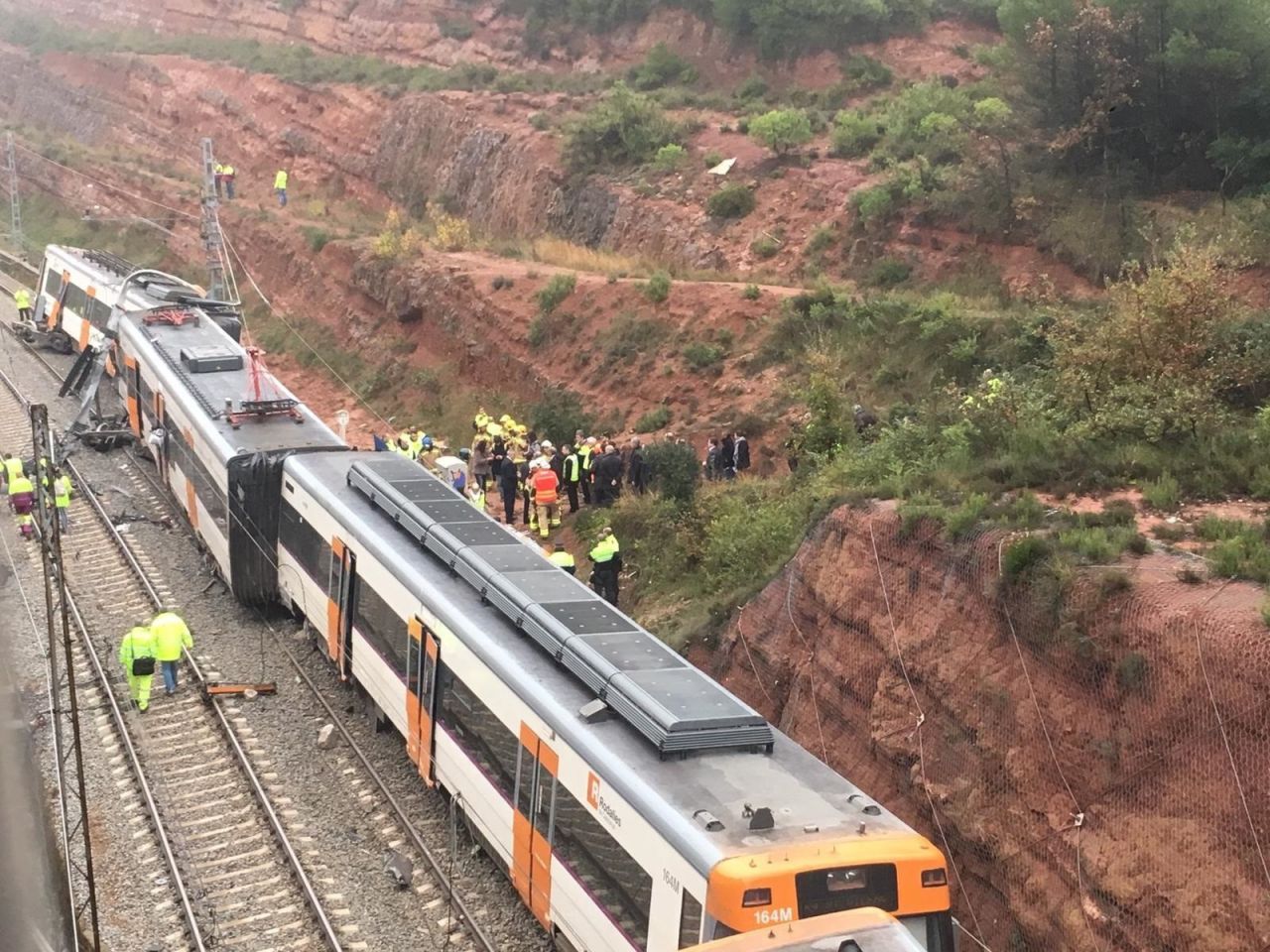 Tren descarrilado en Vacarisses (Barcelona)