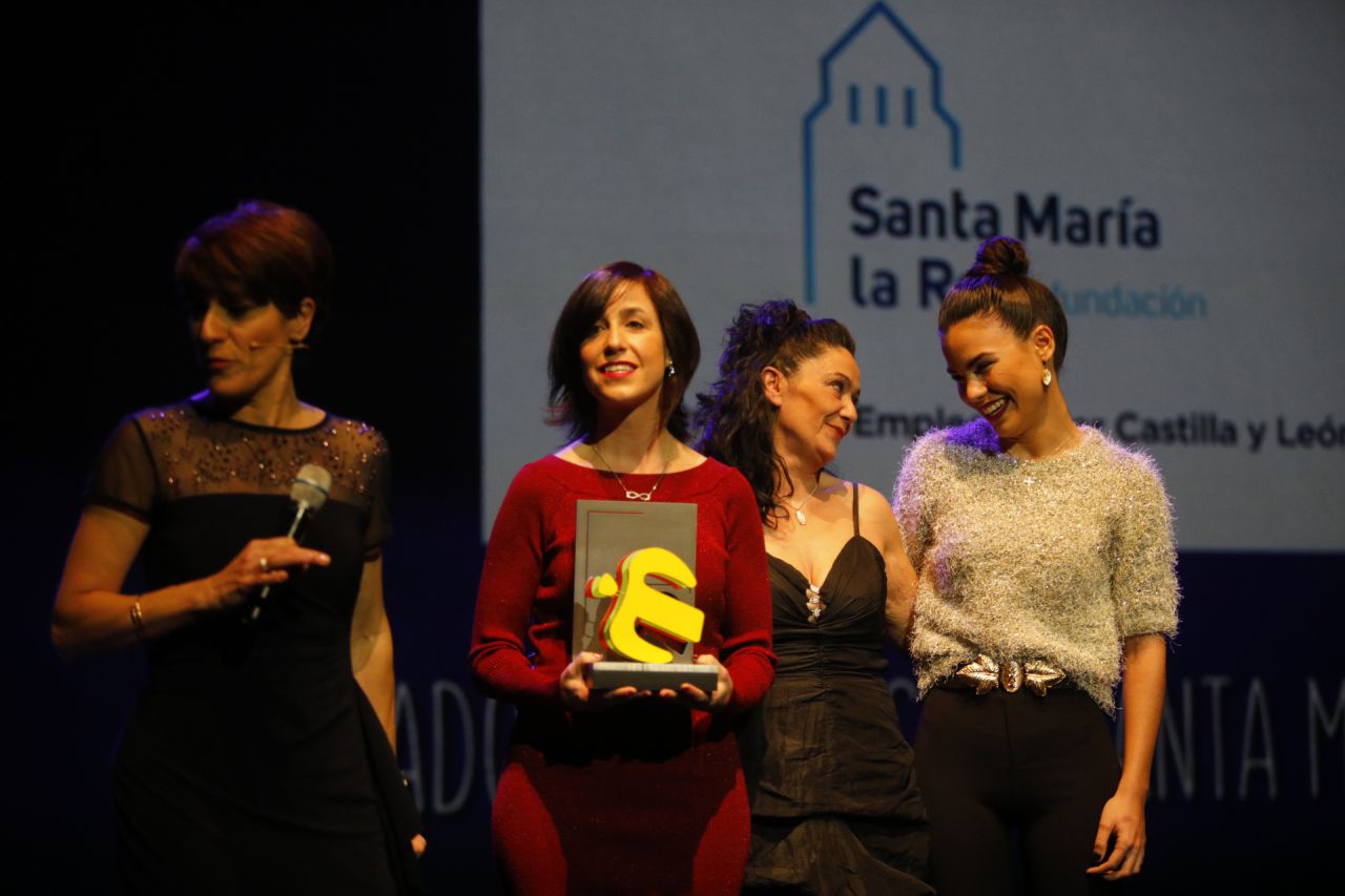 Rocío Pérez, responsable del proyecto 'Empleo Mujer de Castilla y León' de la Fundación Santa María La Real, premio a Mejor Proyecto Social. 