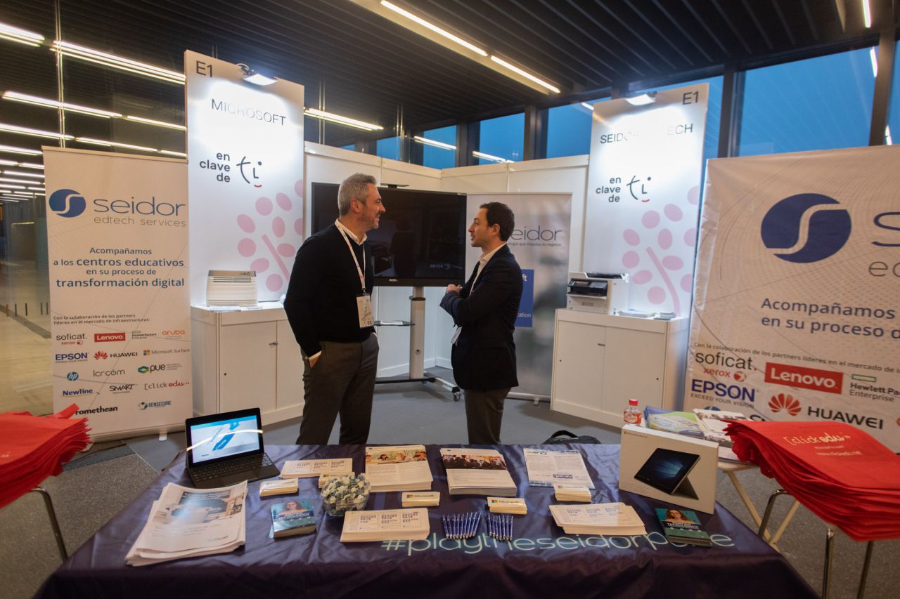 Al acto de inauguración ha asistido el consejero de Educación de la Comunidad de Madrid, Rafael Van Grieken.