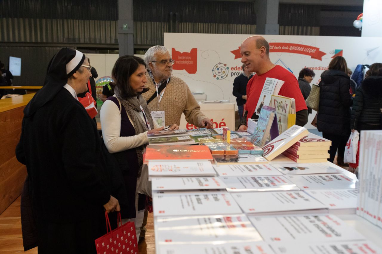 Al acto de inauguración ha asistido el consejero de Educación de la Comunidad de Madrid, Rafael Van Grieken.