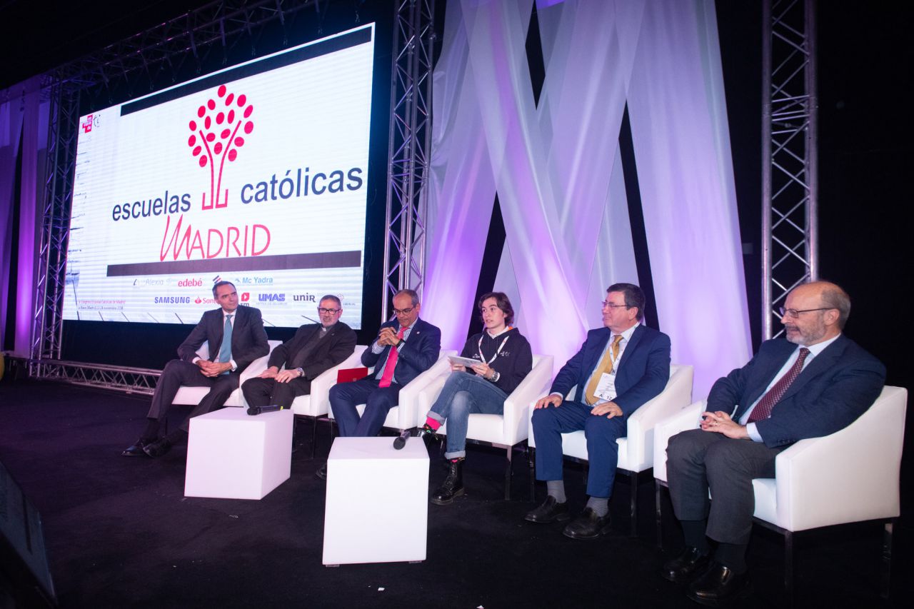 Al acto de inauguración ha asistido el consejero de Educación de la Comunidad de Madrid, Rafael Van Grieken.