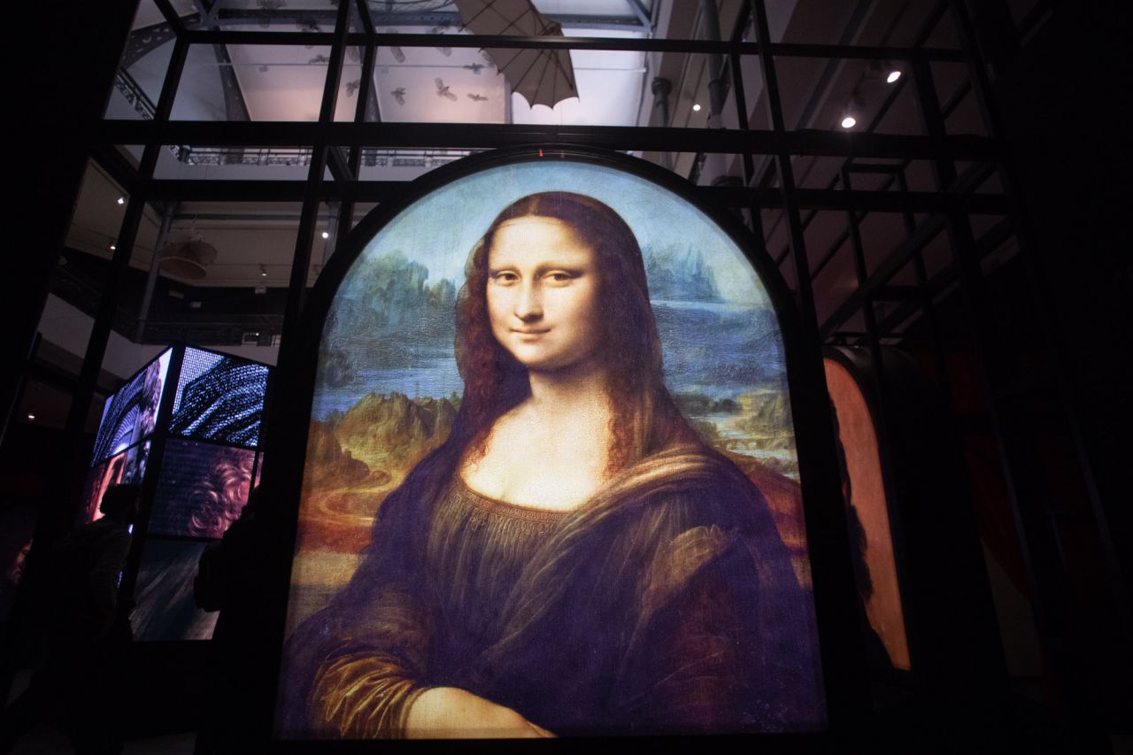 La Gioconda (o Mona Lisa) es la obra más emblemática de Leonardo da Vinci. Múltiples artistas han versionado esta obra con su particular visión.