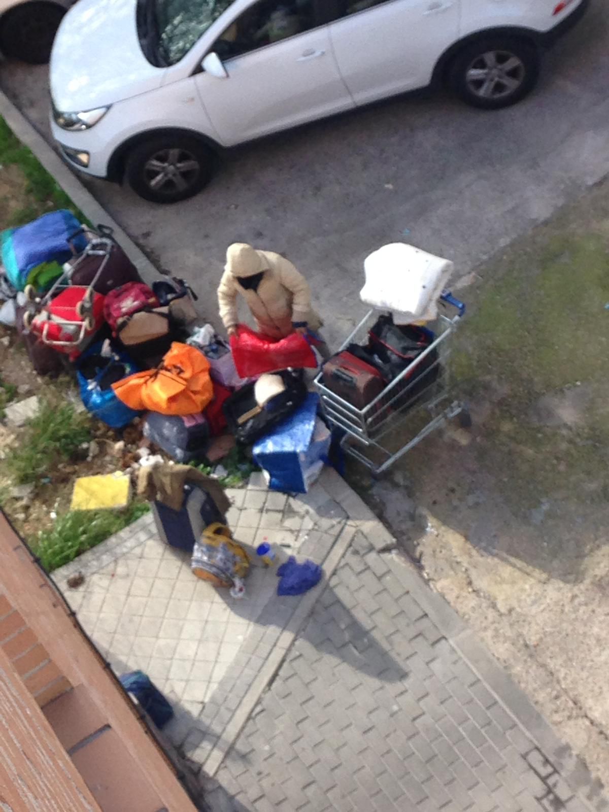 Nadie sabe a ciencia cierta cuántas personas malviven en la zona.