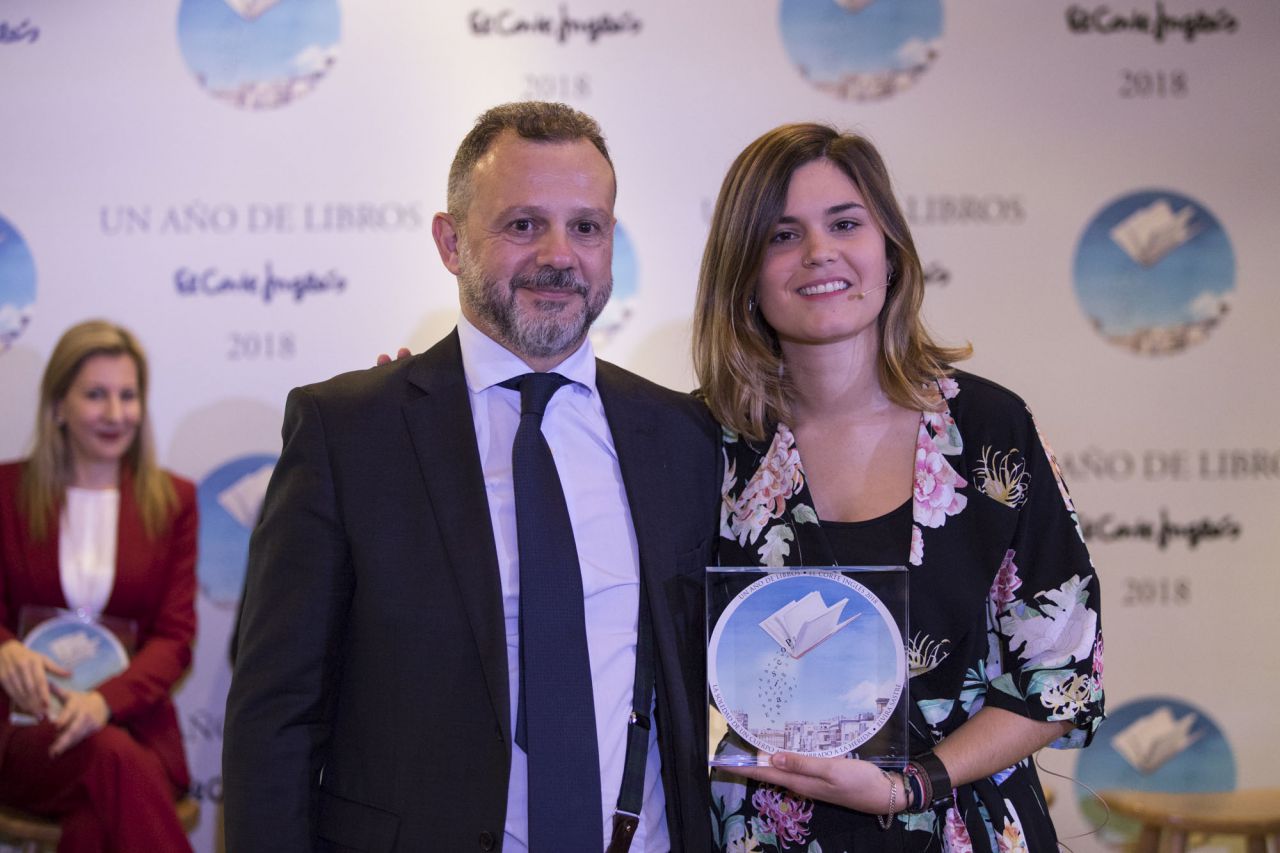 Premio poesía a Elvira Sastre