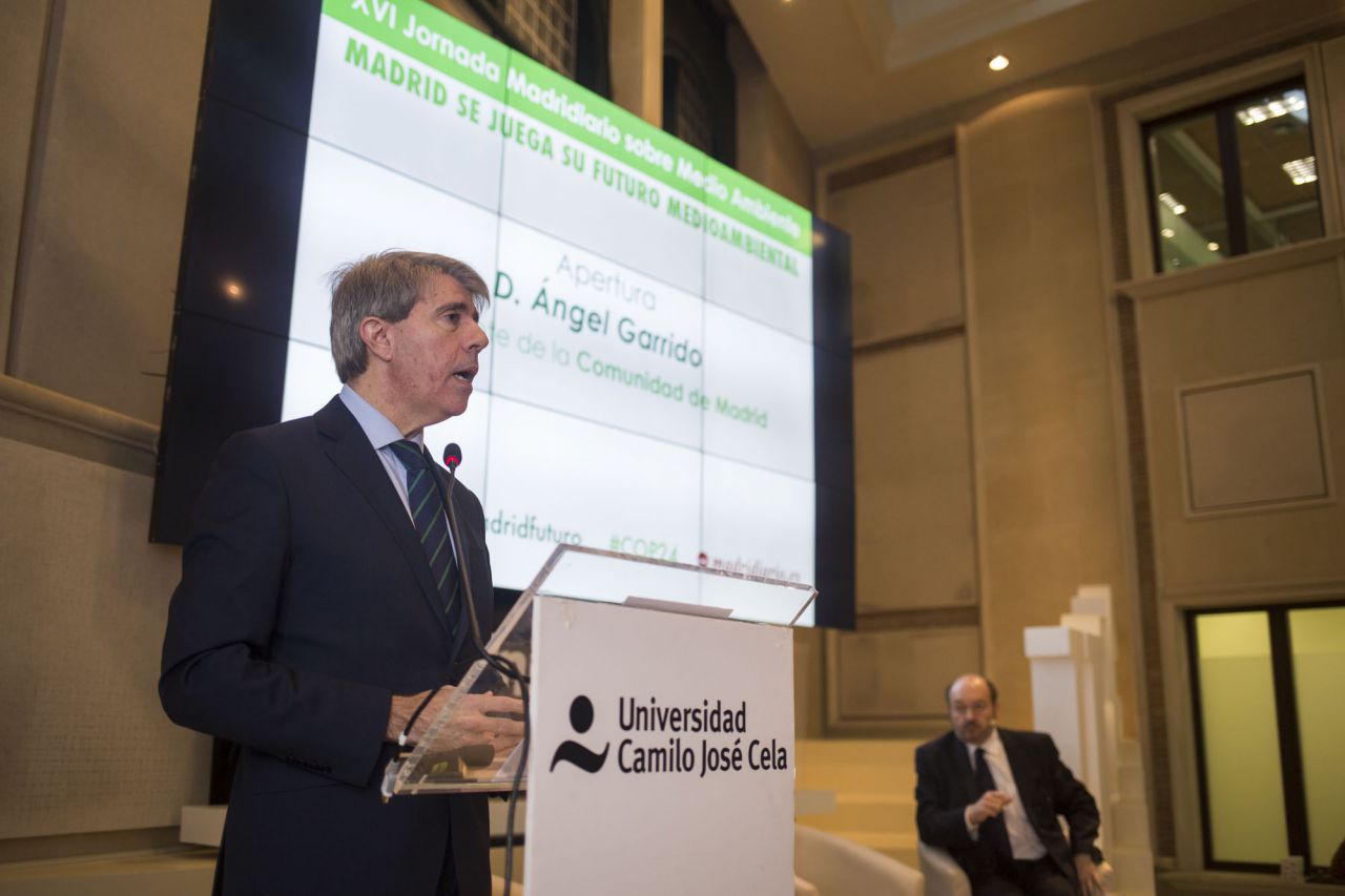 Ángel Garrido se ha encargado de la apertura. 