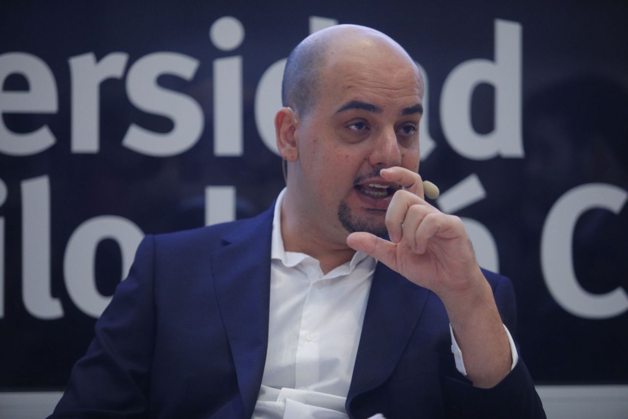 Carlos Hidalgo, de ABC.