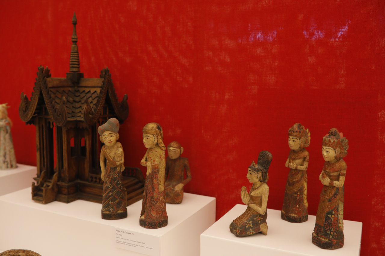 Belén de la Casa de Té de los artesanos de la Cooperativa Yayasan Mitra de Nepal.
