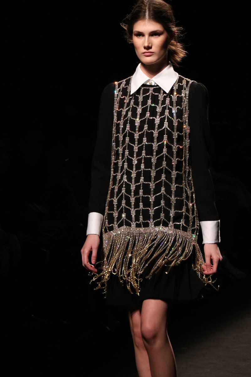 Desfile de Teresa Helbig.