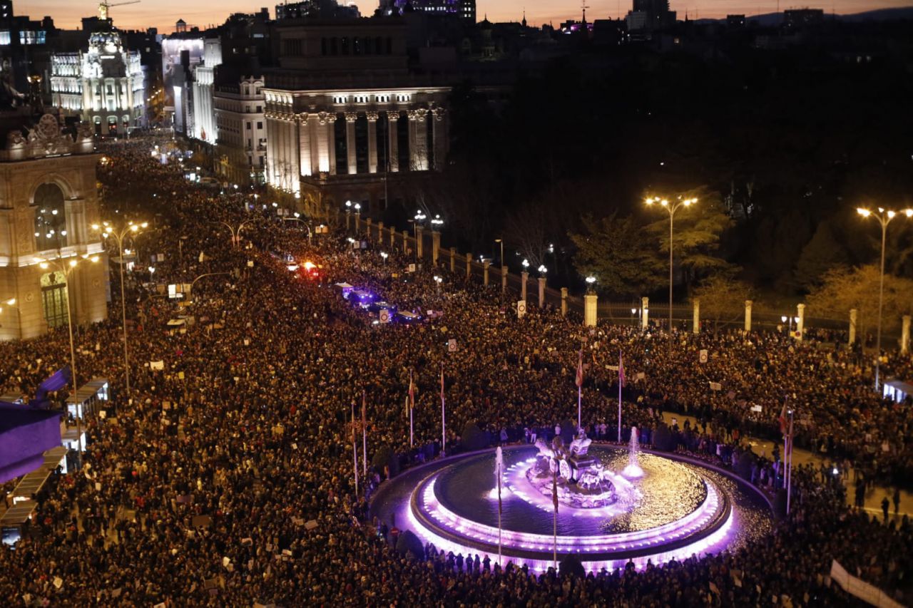 Cibeles, repleta ante la manifestación del 8-M.