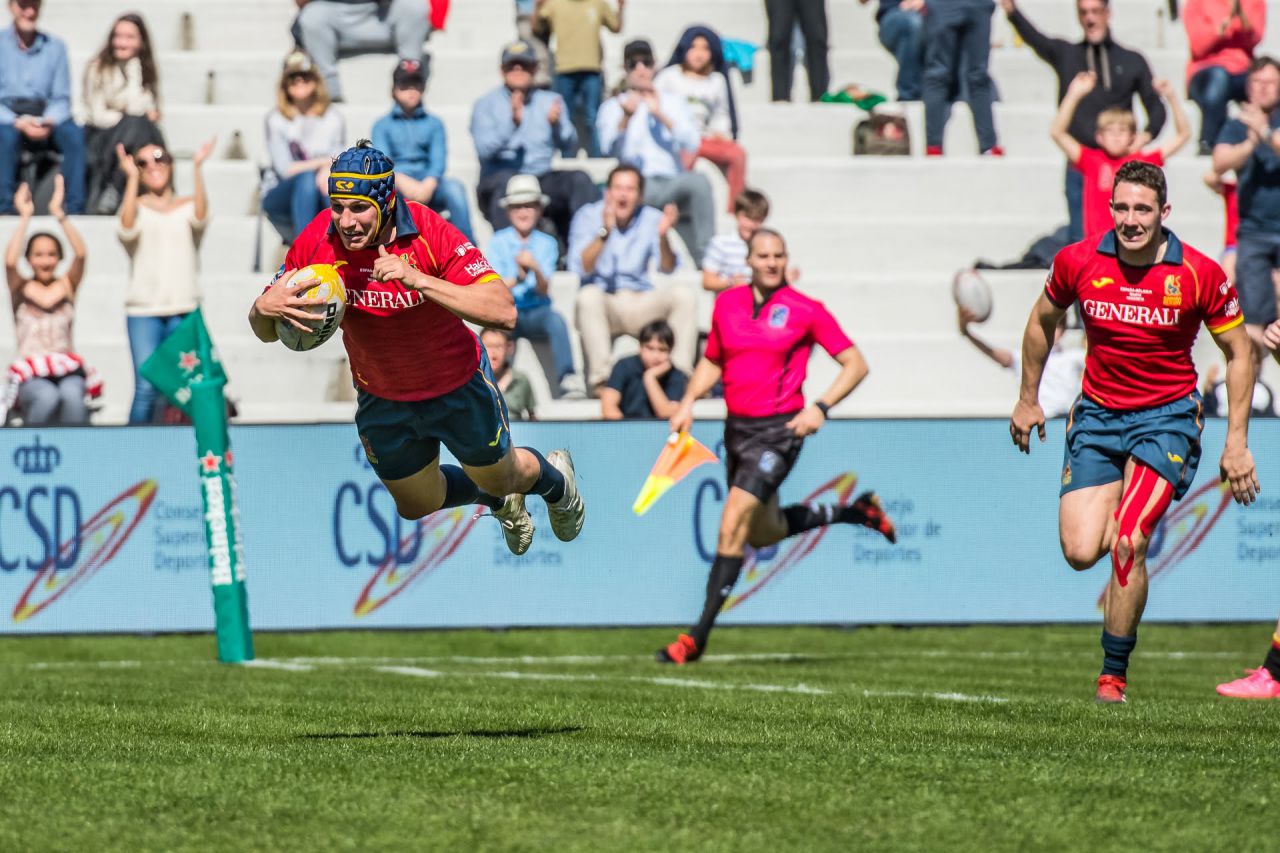 Victoria de España frente a Bélgica en el Campeonato de Europa de Rugby.