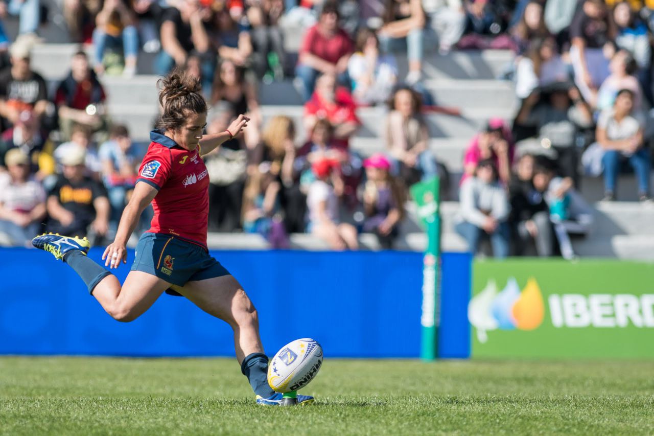 La Selección Española de Rugby Femenino se proclama Campeona de Europa en un partido disputado contra Holanda. 