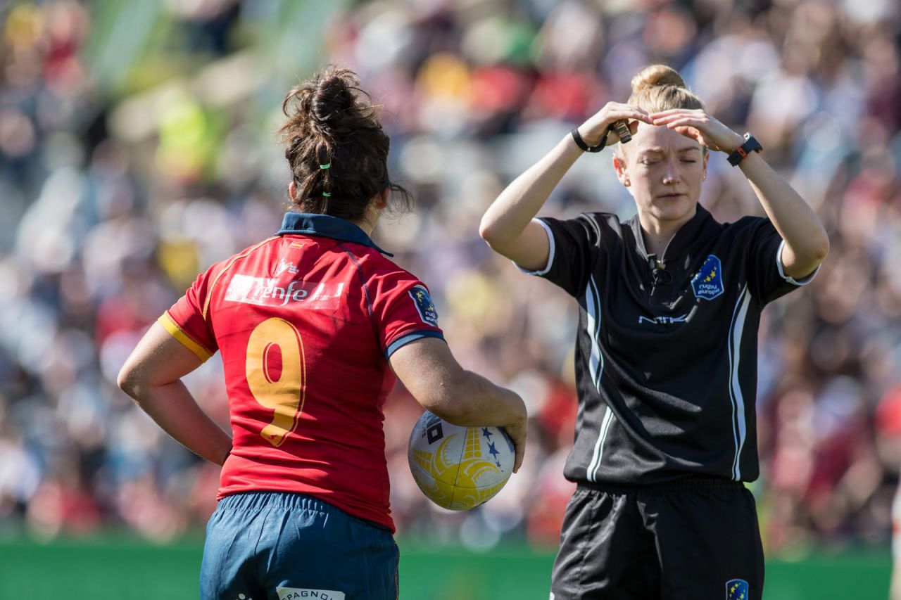 La Selección Española de Rugby Femenino se proclama Campeona de Europa en un partido disputado contra Holanda. 