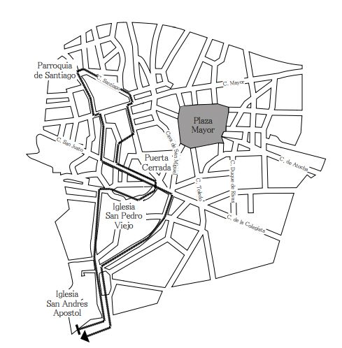 A partir de las 20:45. 
Recorrido: Salida de la Plaza de San Andrés, calle del Almendro, calle del Pretil de Santisteban, calle del Nuncio (con estación de Penitencia en la iglesia de San Pedro el Viejo), calle del Nuncio, plaza
de Puerta Cerrada, calle Gómez de Mora, plaza del Conde de Barajas, calle Maestro Villa, calle
Cuchilleros, Cava de San Miguel, calle de Ciudad Rodrigo, plaza Mayor, calle de la Sal, calle
Postas, calle Zaragoza, calle la Fresa, plaza de las Provincias, calle del Salvador, calle Lechuga,
calle Imperial, calle Toledo, calle Latoneros, plaza de Puerta Cerrada, calle de la Cava Baja,
plaza del Humilladero y plaza de San Andrés.
