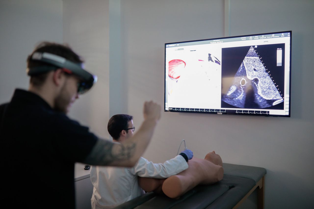 El HSV dispone de la última tecnología para que las situaciones a las que someten a los alumnos sean lo más reales posible.