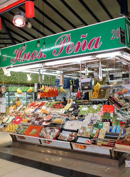 Frutería en el Mercado de Vallehermoso